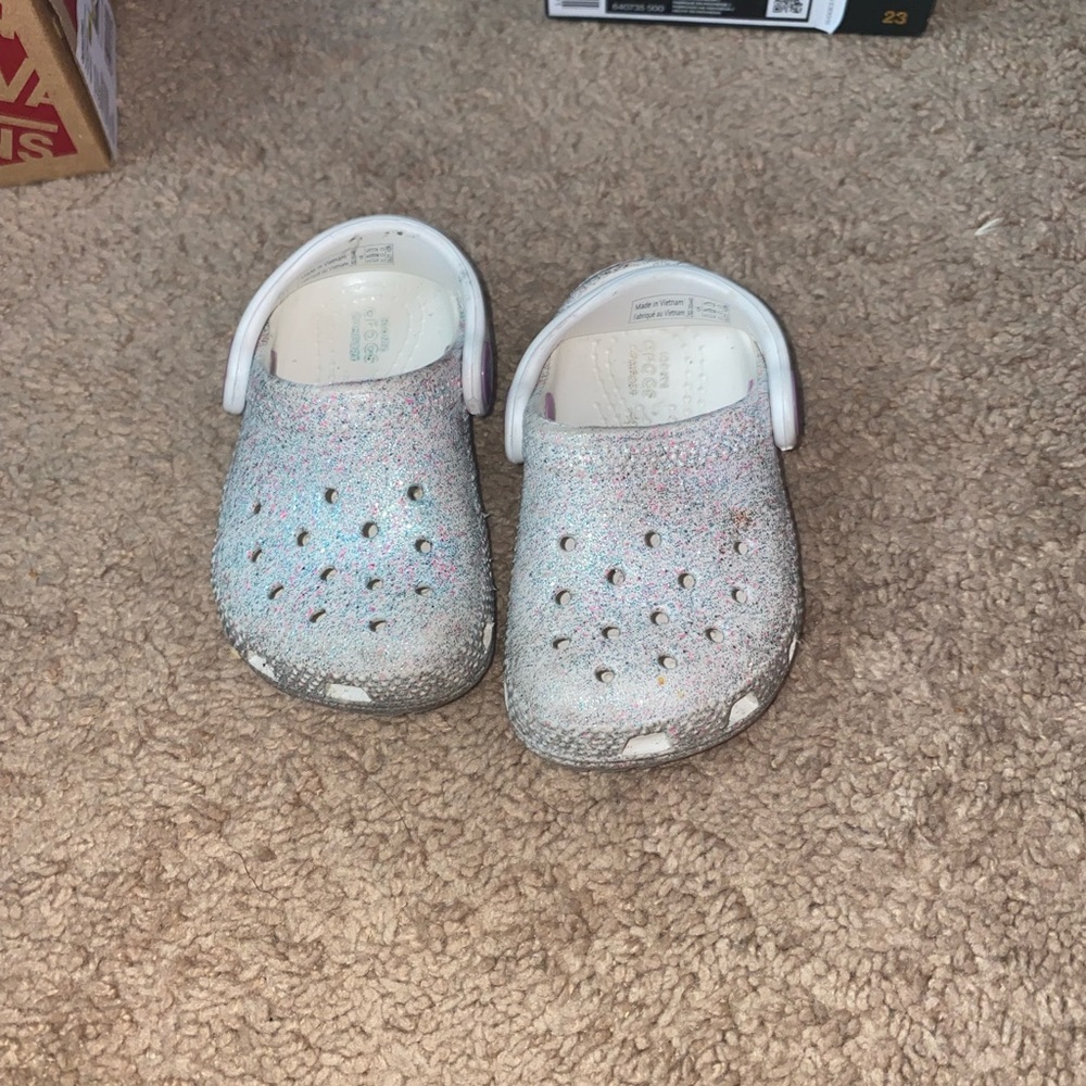 Baby Crocs 4C